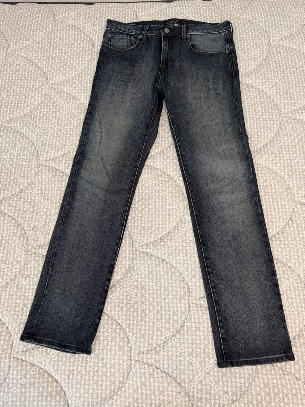 Banana Republic Premium Performance Jeans Mens 32x32 Med Wash Stretch Straight